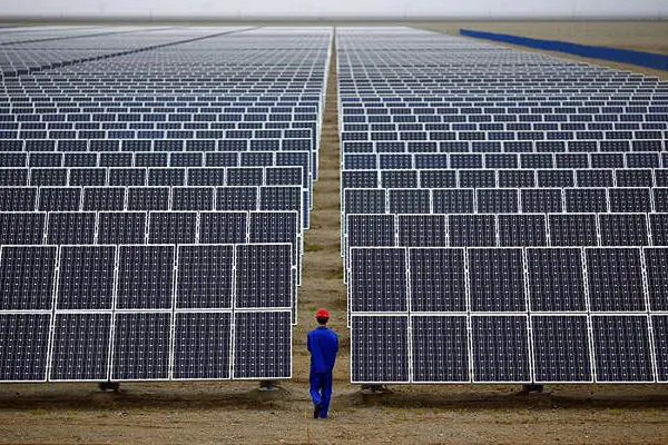 قطعی برق موجب تعطیلی کارخانه ها می‌شود