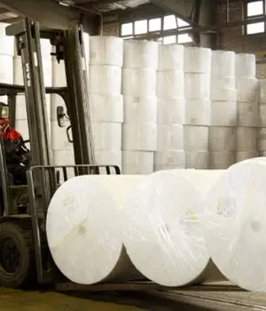 پرداخت هزینه محدودیت‌های واردات کاغذ از جیب مردم