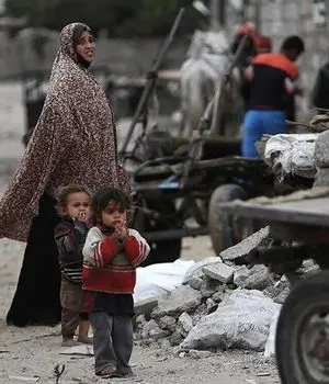 سقوط بیش از 35درصد جمعیت ایران به زیر خط فقر