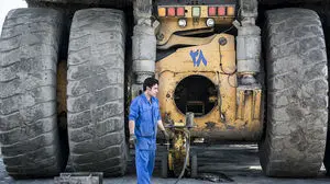 آغاز احیای معادن نیمه‌فعال و تعطیل کشور