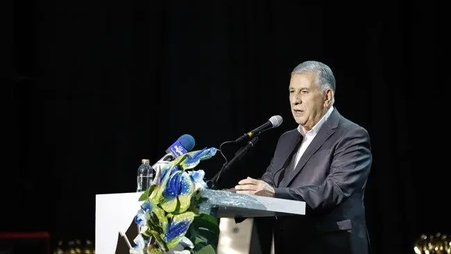 مشکلات موضوع رفع تعهدات ارزی برای فعالان اقتصادی