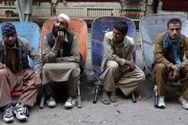 اخراج رسمی اتباع غیرمجاز از کشور کلید خورد