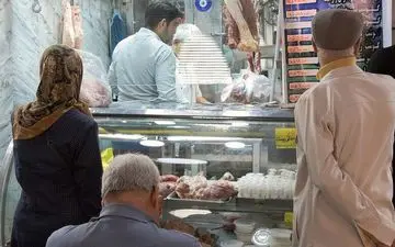 سفره‌های کارگران تهی از پروتئین و گوشت