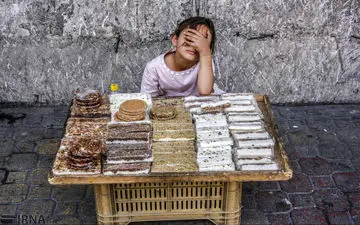 زندگی ۳۰درصد شهروندان زیر خط فقر مطلق/ کودکان کار زندان را به کارگری ترجیح می‌دهند