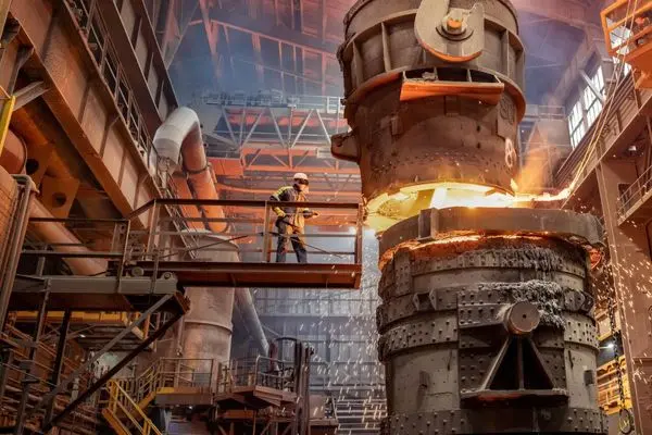 آزردگی صنعت فولاد از وضع عوارض صادراتی