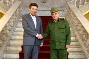 تحویل محموله اهدایی اتاق ایران به آسیب دیدگان توفان ملیسا در کوبا