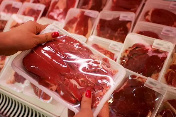 راهکار مقابله با سودجویی افزایش واردات گوشت نیست
