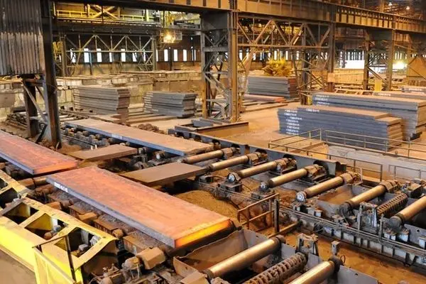 صادرات فولاد در گرداب چالش‌ها