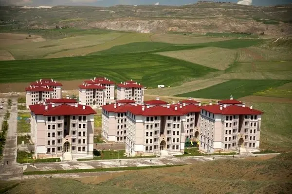 شورای عالی کار متهم ردیف اول مسکن کارگری / چرا دولت حق مسکن‌ کارگران را نمی‌پردازد؟