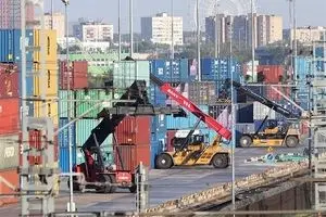 وضعیت شکرآب عراق و آمریکا/جنگ تعرفه‌ای بالا می‌گیرد؟