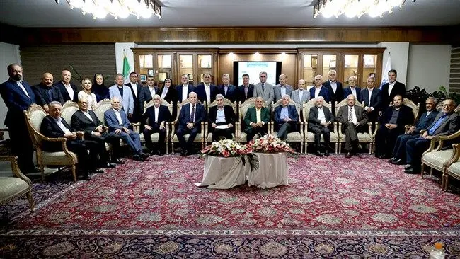 نگرانی فعالان اقتصادی از تکرار تصمیمات نادرست گذشته