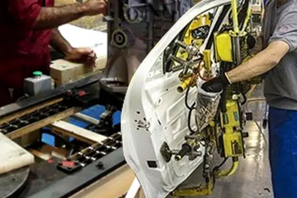 فرض محال برای تولید خودروی با کیفیت داخلی