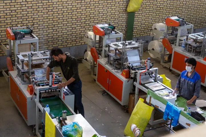 فاجعه کارگری در شهرک‌های صنعتی/مانور کارگران افغان در کارگاه‌‎ها