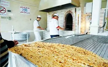 آمار عجیب از مصرف نان در کشور/ ایرانیان رکورددار دورریز نان