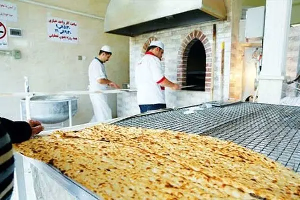 صدور دستورالعمل جدید برای نانوایان/ بوی گرانی نان پیچید