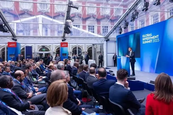 پاسخ «نه» سرمایه‌گذاران بزرگ جهان به بریتانیا / سرمایه‌گذاران می‌خواهند پول نقد خود را حفظ کنند