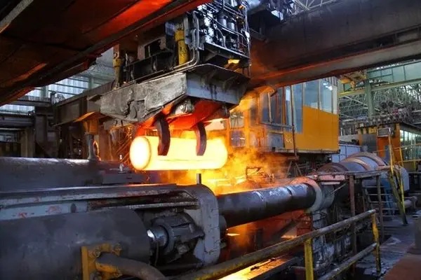 افزایش ۷.۲ درصدی تولید فولاد خام ایران