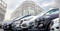 مخالفان و موافقان عرضه خودرو در بورس کالا چه می‌گویند؟