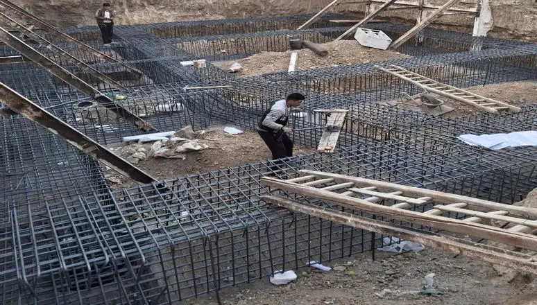 آوار آسیب‌های اجتماعی برسر کارگران ساختمانی/تامین اجتماعی کارگران را بیمه نمی‌کند