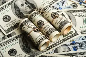 عبور دلار از مرز حساس قیمتی