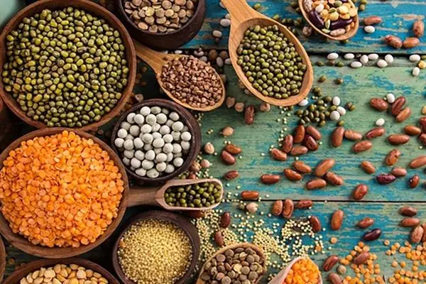 ورود محصولات خارجی به بازار حبوبات/ کدام گروه بیشترین کاهش قیمت را داشتند؟