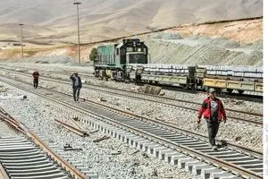 رویای اشتغال پایدار در جامعه کارگری / پیامدهای ناپایداری اشتغال برای طبقه‌متوسط