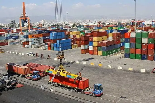 وضعیت مبهم ۹۵ میلیارد دلار ارز حاصل از صادرات