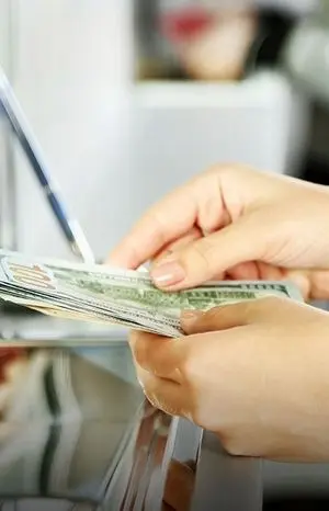 چرا ایرانیان از همسایگان خود رفاه کمتری دارند؟
